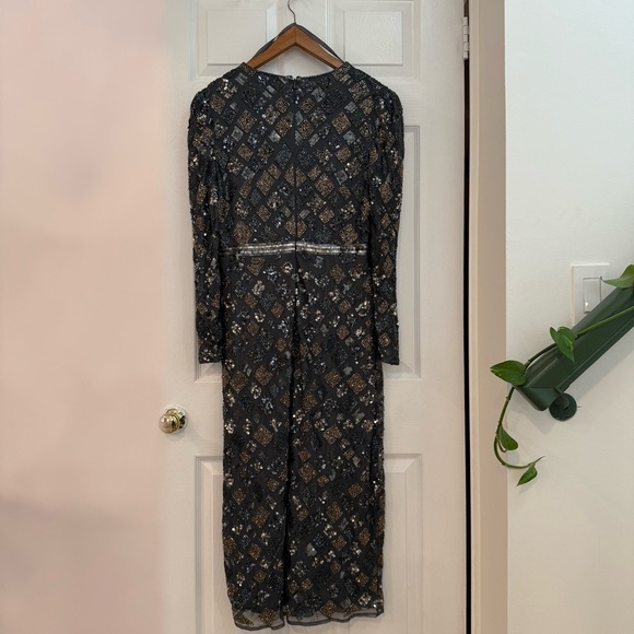 Mac Duggal Platinium Evening Gown - Picture 8 of 15